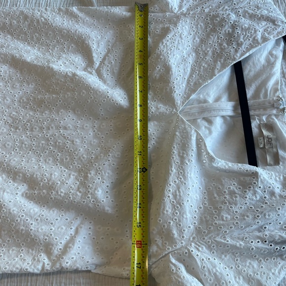 Loft Eyelet Flutter Cuff Shift Dress wedding party size 6 - Picture 14 of 14